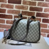 Faux Gucci Medium bag Messengers round Interlocking G 699210