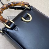 Wholesale Replica Gucci Bamboo Crossbody 702106 Bag Outlet