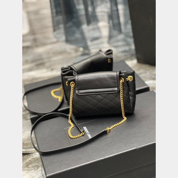 Saint Laurent Designer Replica YSL Nolita Lambskin 672738 Bag